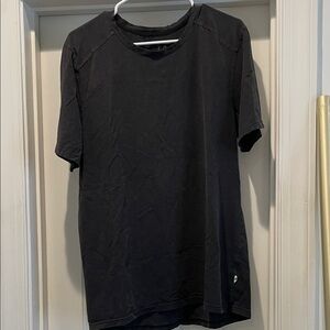 On Running Men's Dark Tee